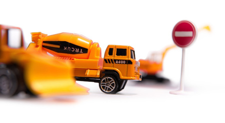 Duży otwierany samolot transporter z zestawem samochodów budowlanych dla dzieci