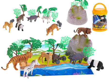 Zestaw figurek - Safari edukacyjne 7 sztuk +akcesoria