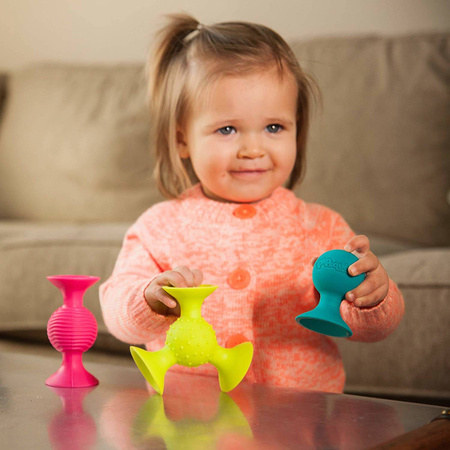 Bobo Przyssawki 3 silikonowe grzechotki Gryzaki dla dzieci PipSquigz Fat Brain Toys FA089-1 
