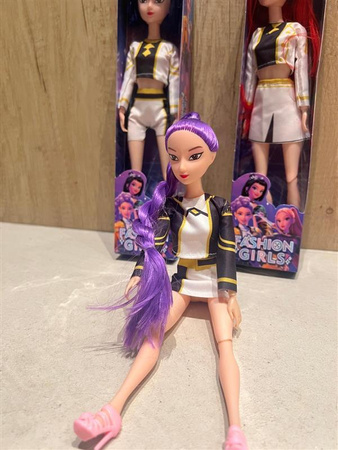 Laleczki z muzyką lalki Kpop Demon Hunters k-popowe łowczynie demonów zestaw Rumi Zoey Mira stroje piosenka Golden