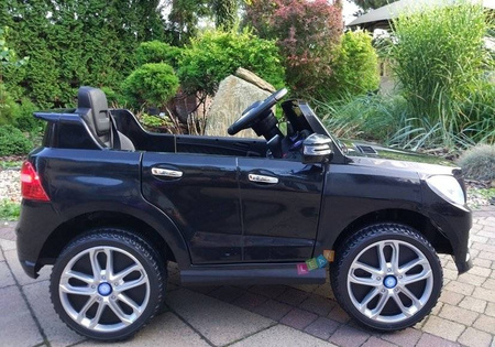 Czarny samochód na akumulator Mercedes ML350 elektryczny Auto dla dzieci światła LED 2 silniki