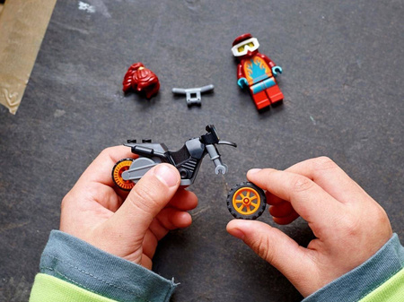 Lego City Stuntz: Ognisty motocykl kaskaderskim 60311