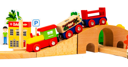 Drewniana kolejka pociąg tory akcesoria autka 78 elementów Ecotoys HM008999