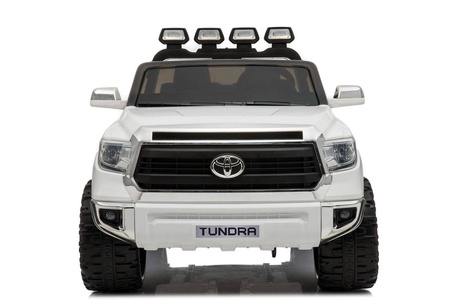 Biały duży samochód na akumulator auto pojazd elektryczny dla dzieci światła LED dźwięki Toyota Tundra