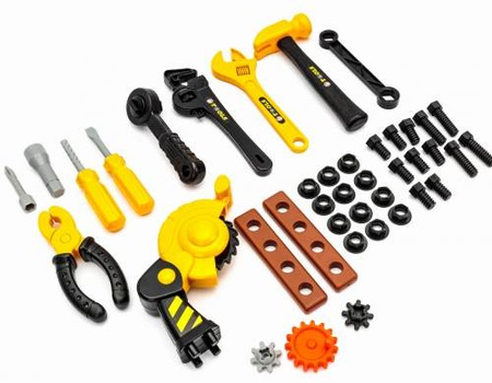 Warsztat naprawczy z narzędziami i walizką małego majsterkowicza