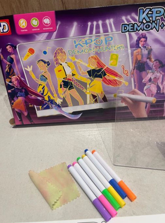 Tablica podświetlana do rysowania K-popowe łowczynie demonów dla dzieci