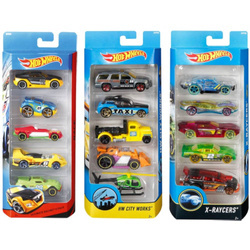 Zestaw pięciu pojazdów samochodzików Hot Wheels dla dzieci mix wzorów