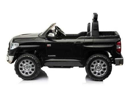 Czarna Toyota Tundra samochód elektryczny auto na akumulator dla dzieci 2 silniki dźwięk światła LED
