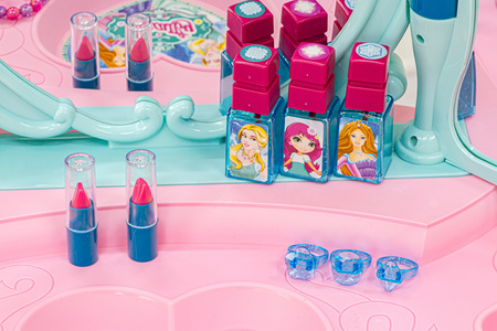 Toaletka dla dziewczynek z dźwiękiem i światłem, akcesoriami i lusterkiem