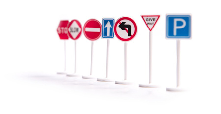 Duży otwierany samolot transporter z zestawem samochodów budowlanych dla dzieci