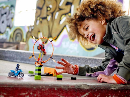 LEGO City 60299 Konkurs kaskaderski