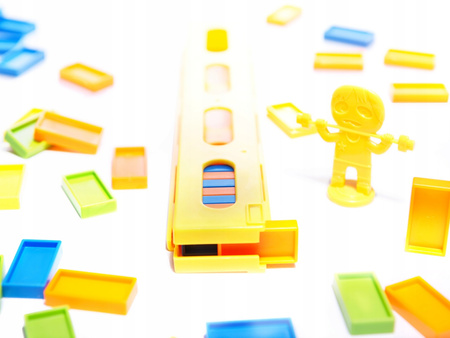 Pociąg kolejka na baterie układanka klocki dla dzieci domino muzyka dźwięki 80 elementów