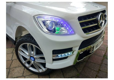 Auto na akumulator Mercedes ML350 biały elektryczny dla dzieci światła LED