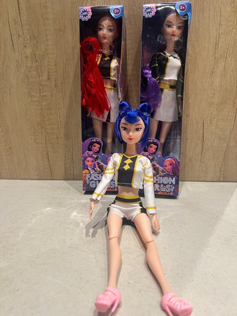 Laleczki z muzyką lalki Kpop Demon Hunters k-popowe łowczynie demonów zestaw Rumi Zoey Mira stroje piosenka Golden