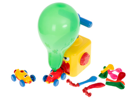 Zestaw aerodymnamiczna wyrzutnia samochodów na balony 16elem.