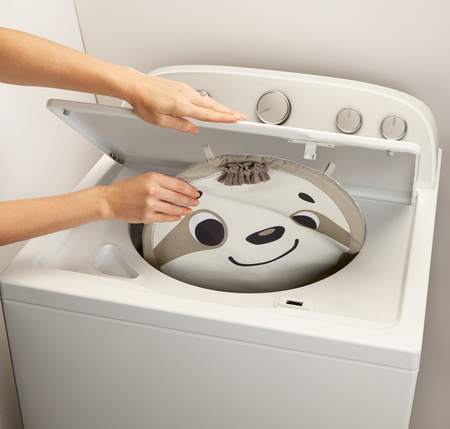 Sensoryczna mata edukacyjna Leniwiec FISHER-PRICE z zawieszkami dla dzieci GNB52