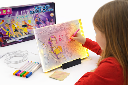 Tablica podświetlana do rysowania K-popowe łowczynie demonów dla dzieci